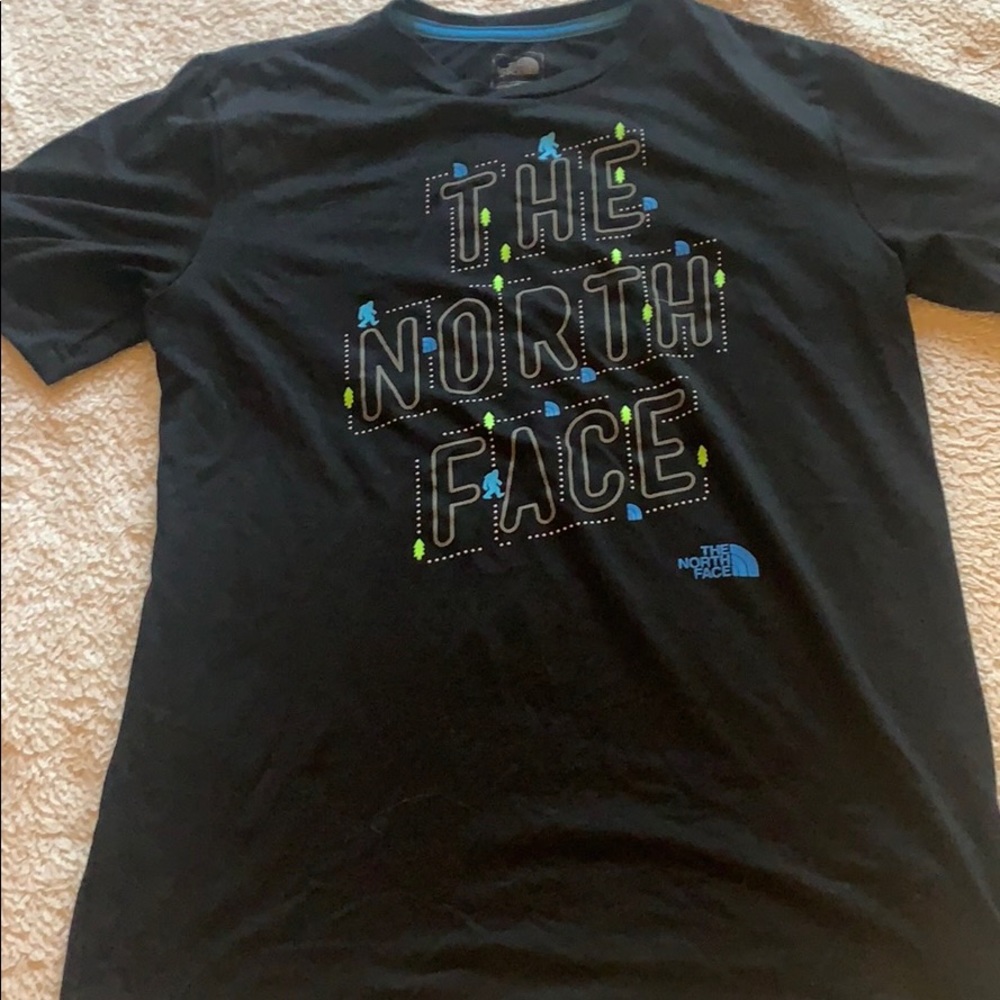 North Face Large Boys T-shirt